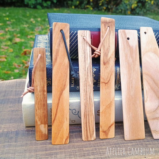 Marque-page en bois massif